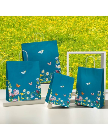 blue man shoppers alla moda